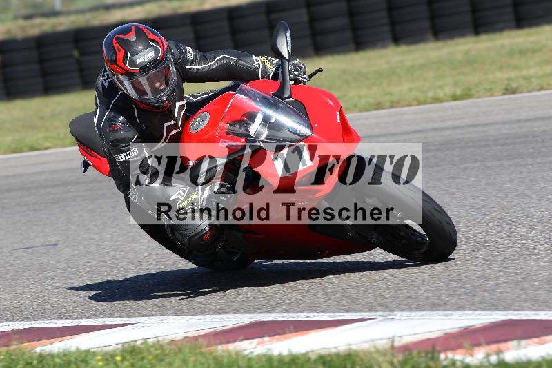 /Archiv-2025/48 25.08.2025 Cornu Master School ADR/blau-bleu/11